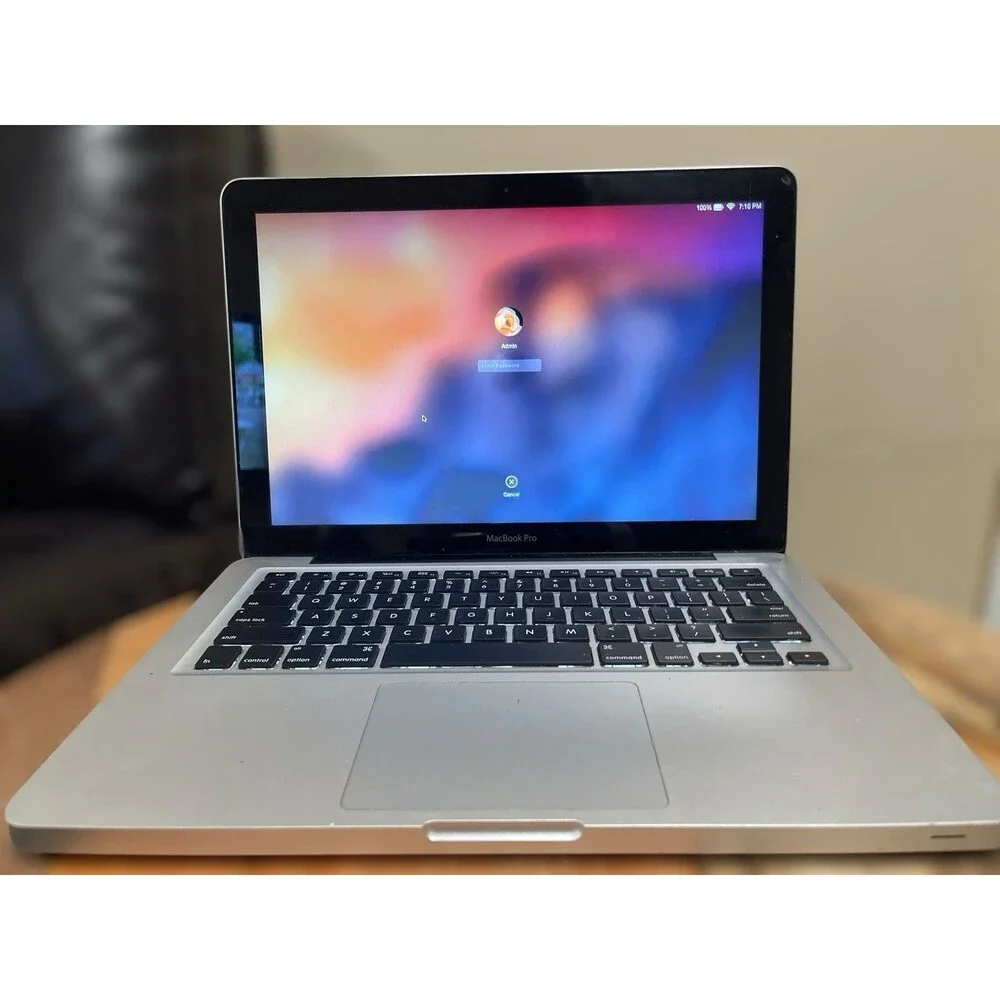 Apple MacBook Pro 13